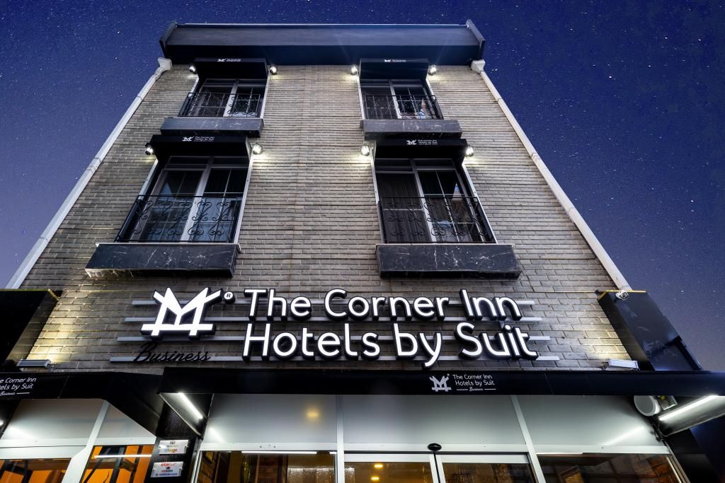 The Corner Inn Hotels By Suit — 2