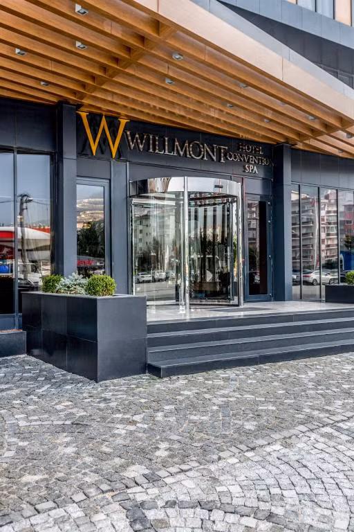 Willmont Hotel  — 7
