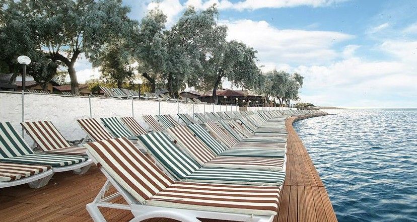 Palm Otel Beach Club Urla — 2