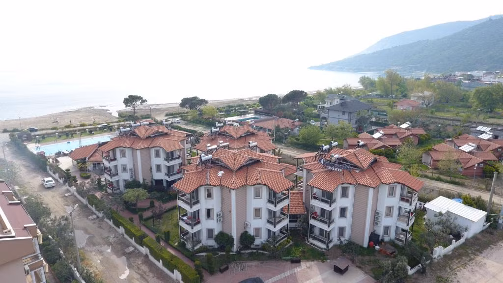 Aloria Garden Hotel — 2