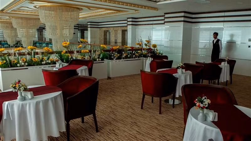 Mitannia Regency Hotel — 8