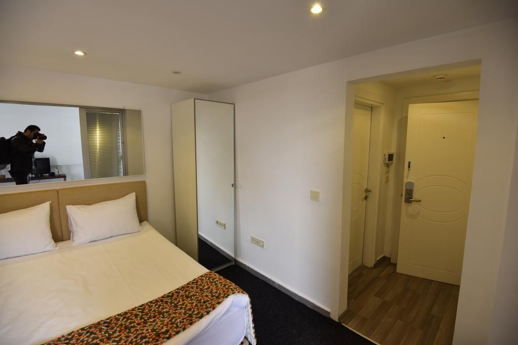 B Guest  House — 4