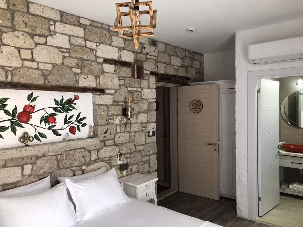 Volta Alaçatı Butik Otel — 9