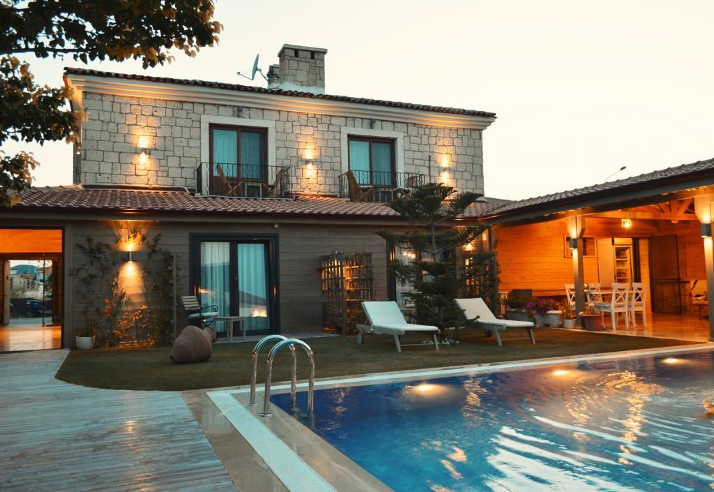 Fehmibey Alaçatı Otel — 2