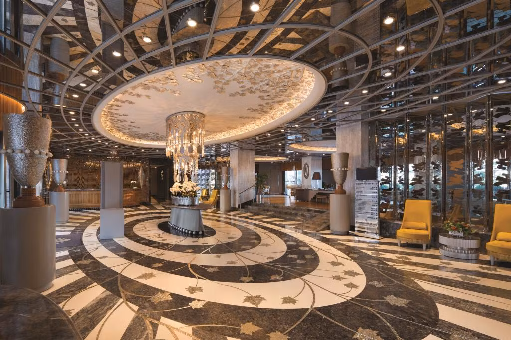 Wyndham Grand Istanbul Kalamış Marina Hotel — 8