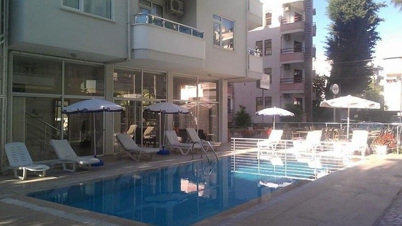 Hotel La Mosae — 9