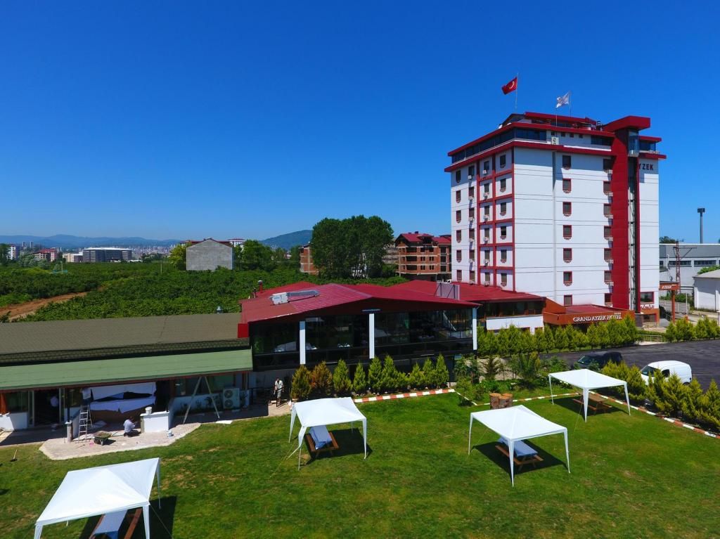 Grand Ayzek Hotel — 2
