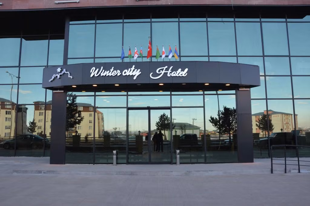 Winter City Hotel — 3
