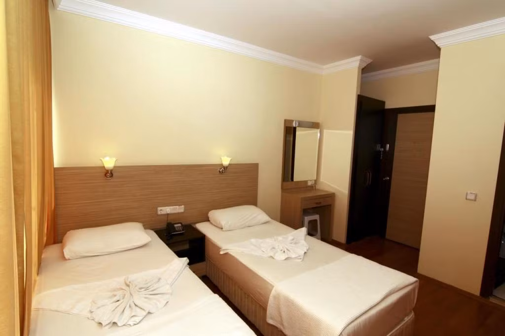 Kleopatra Bavyera Hotel — 5