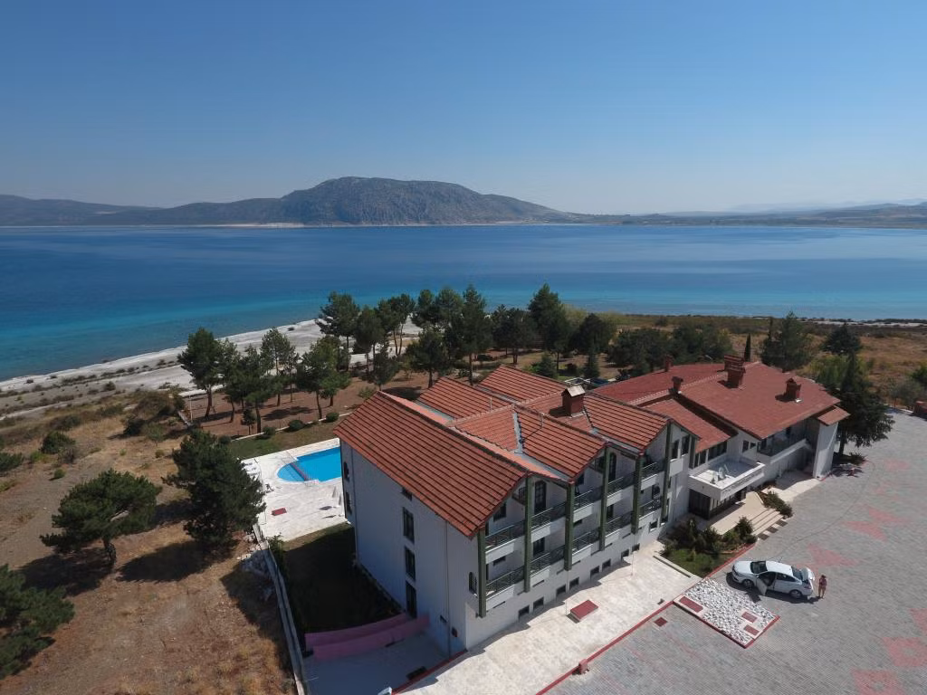Hotel Lago Di Salda — 2