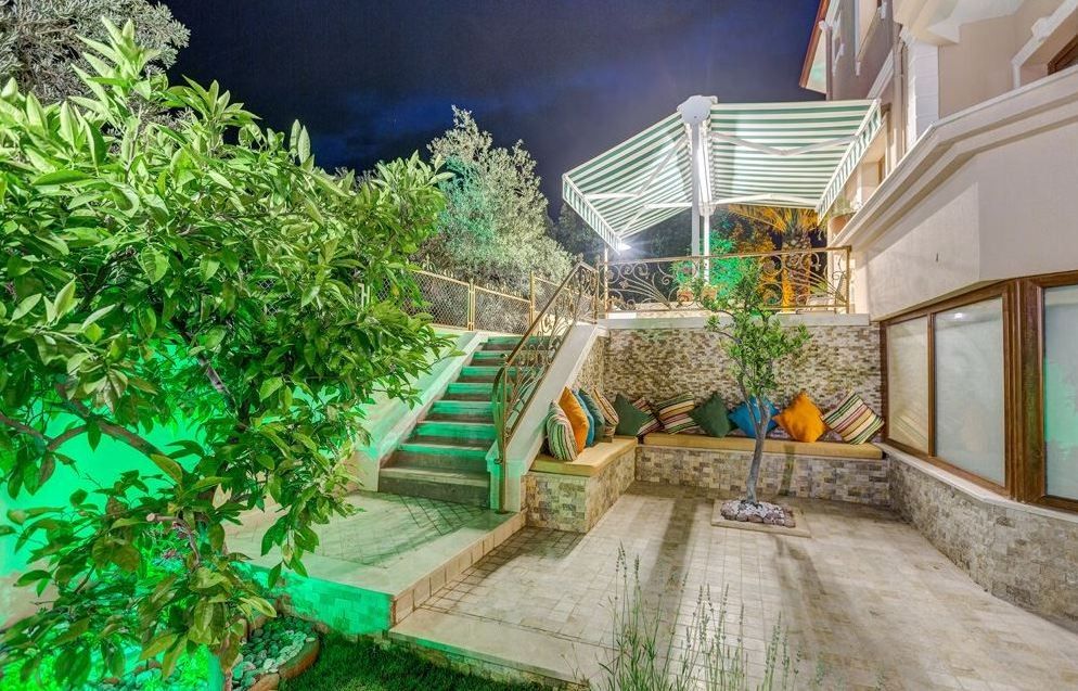 Cunda Özerbey Konağı +13 Adult Only — 6
