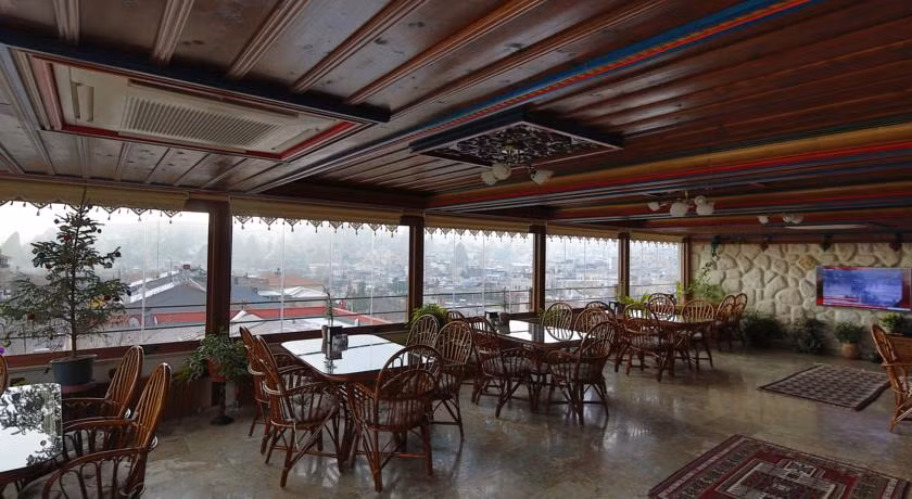 Safran Cave Hotel — 9