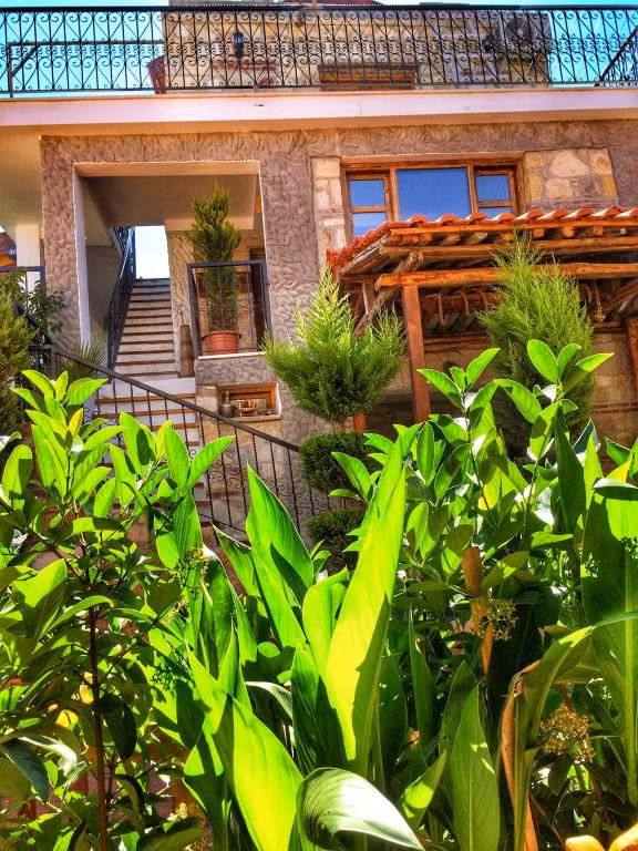 Parmis Boutique House — 6