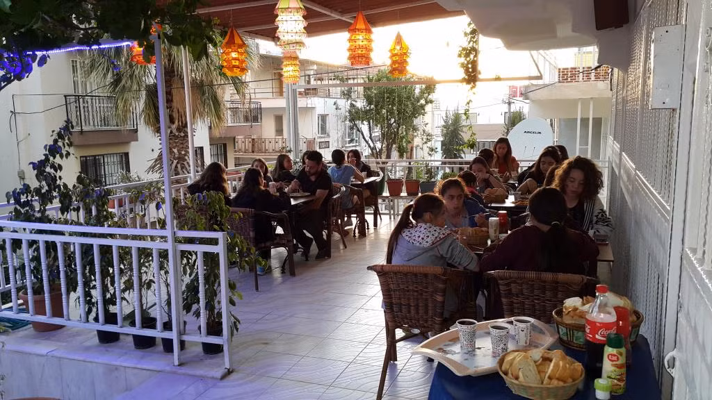 Özgün Apart Otel Kuşadası — 8
