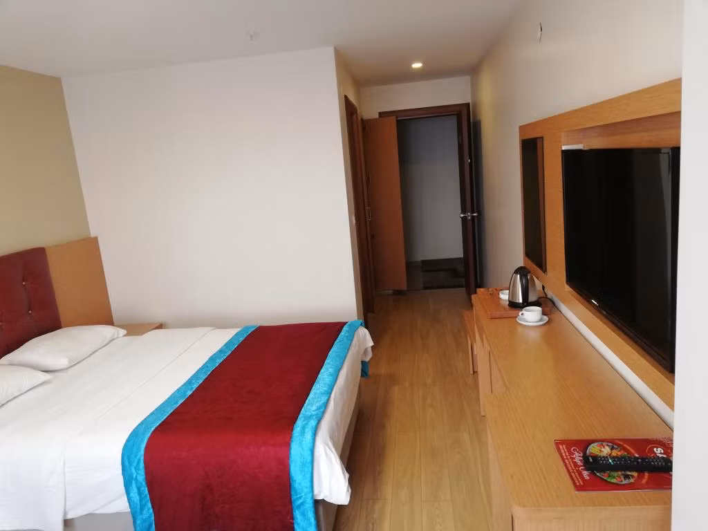 Bursa Şahin Hotel — 6