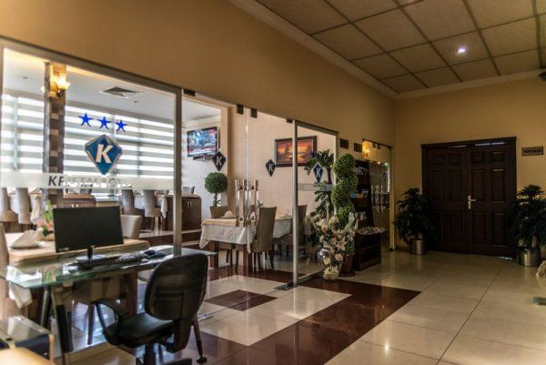 Kristal Otel  — 4