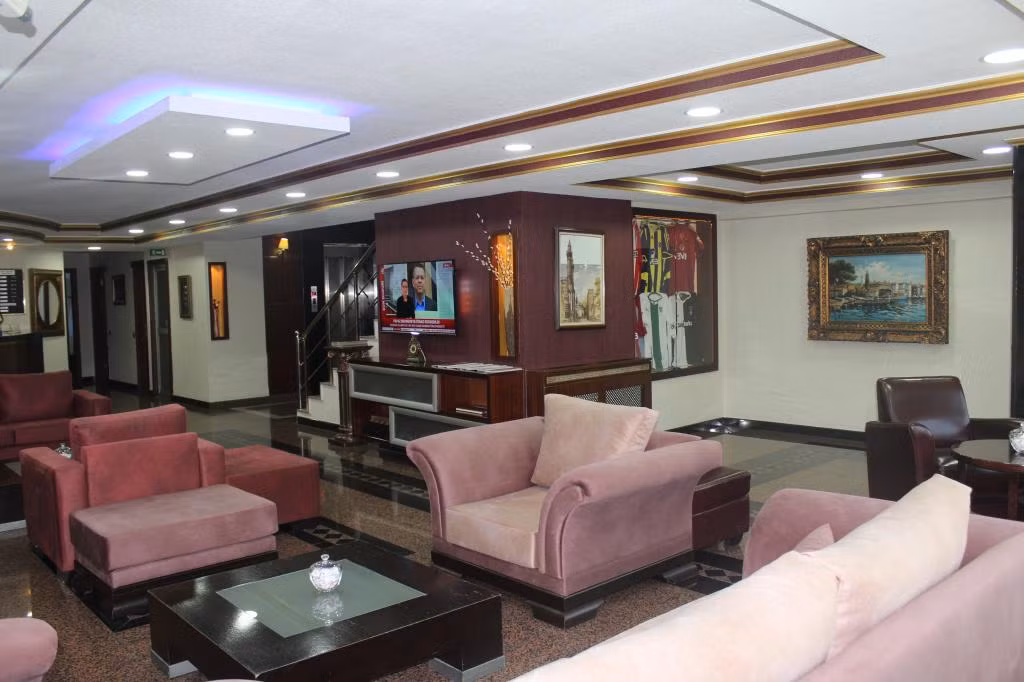 4 Eylül Otel — 2