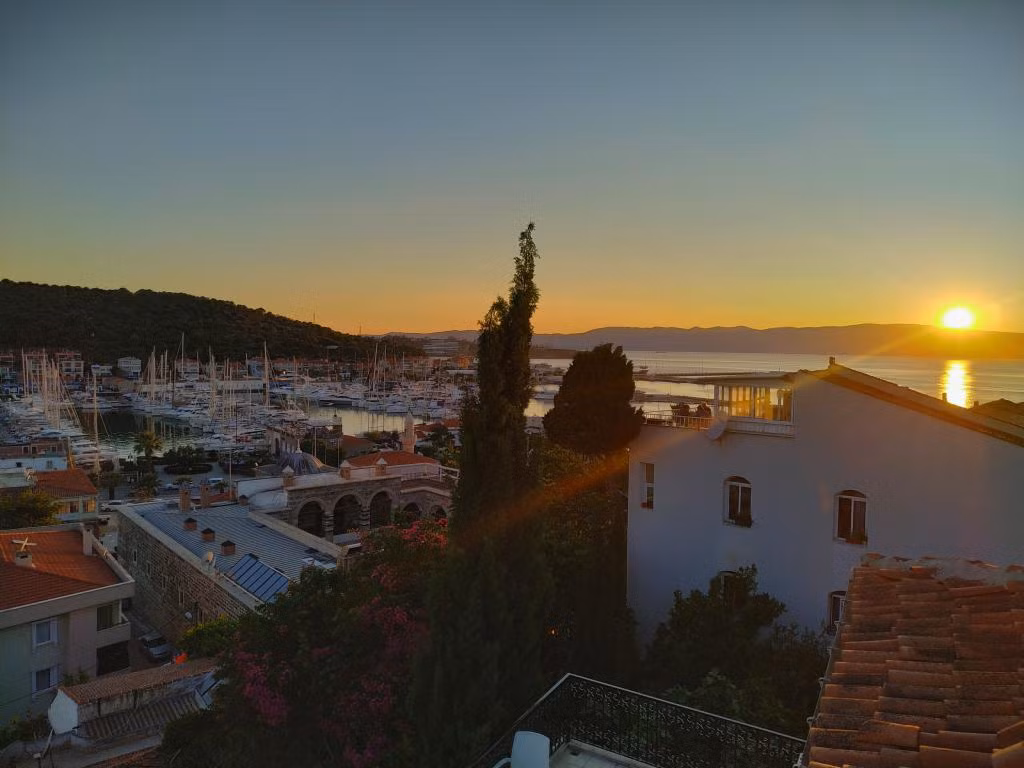 Yalçın Hotel Çeşme — 4