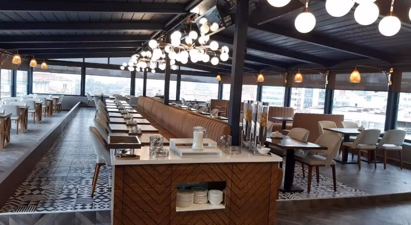 Rox Hotel Ankara — 8