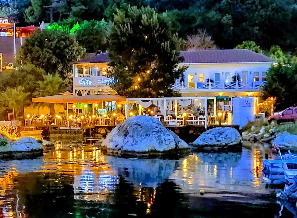 Lotus Restaurant & Home Şile