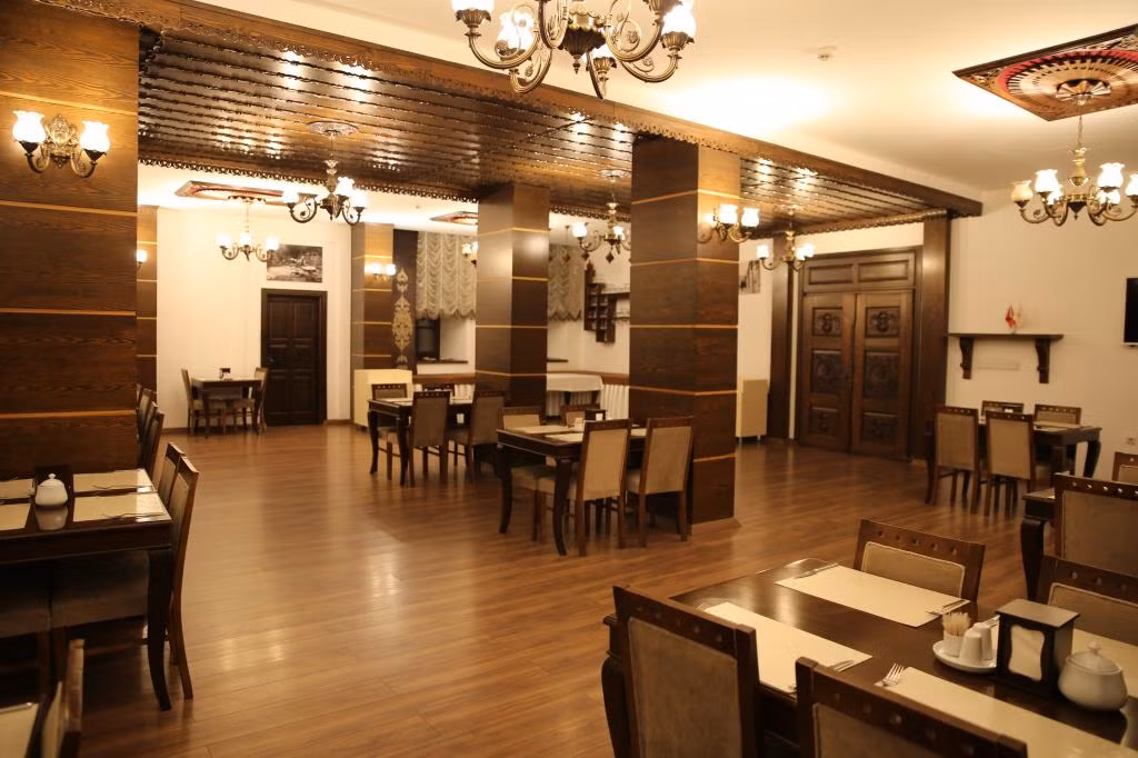 Hotel Cheltikov — 5