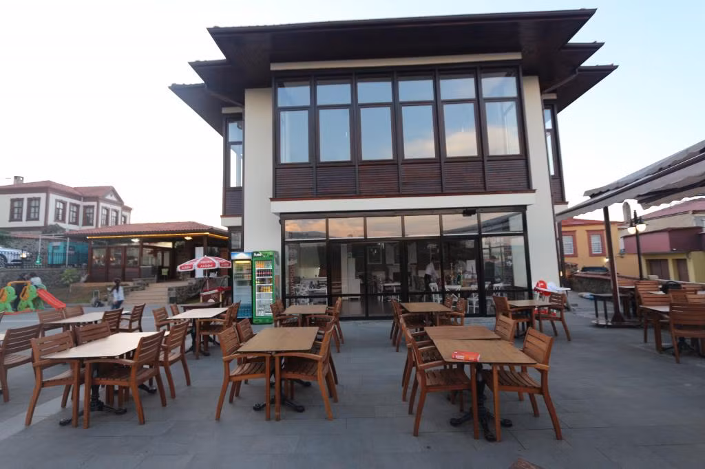 Mehmet Efendi Konağı Otel Cafe Restorant — 2