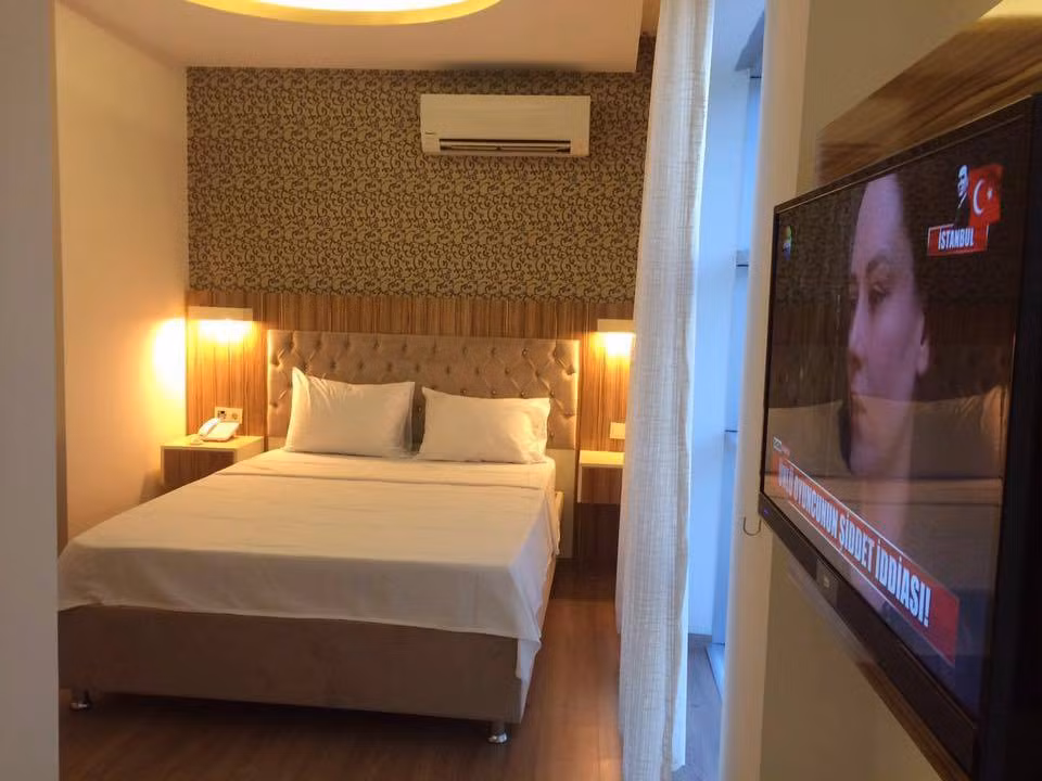 Grand Mardini Hotel — 3