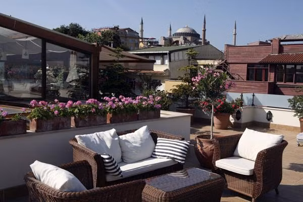 Sarı Konak Hotel — 7