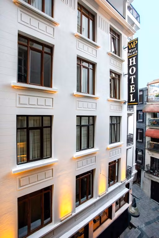 West Palace Hotel