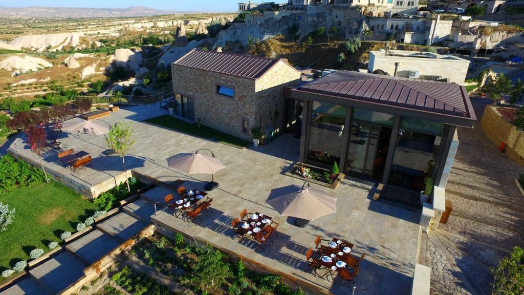 Ariana Luxury Lodge — 9