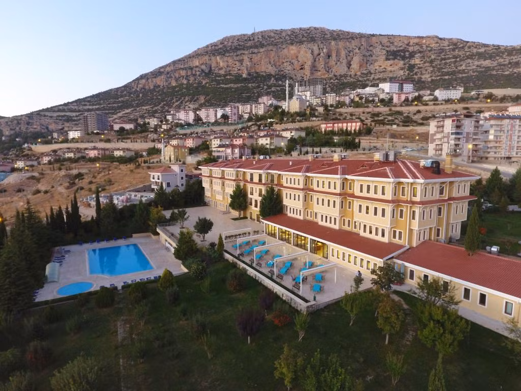 Ermenek Selçuklu Otel — 2