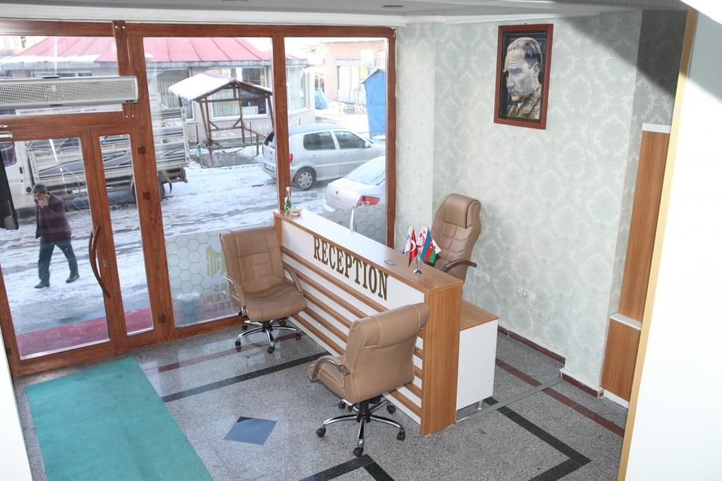 Kars Center Hotel — 8