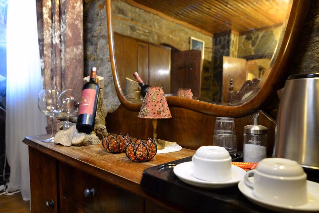 Otel Yorgo Seferis Urla — 2