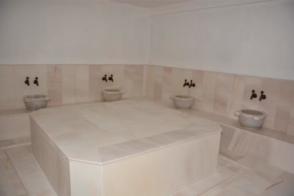 Ahsaray Otel — 6