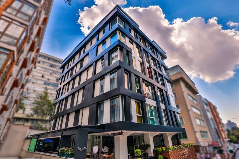 Business Life Hotel — 2