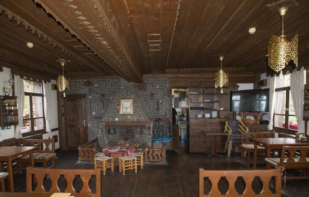Zümrüd-ü Anka Otel — 4