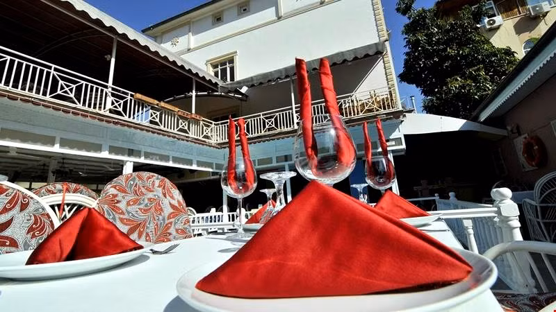 Sun Kiss Otel — 8