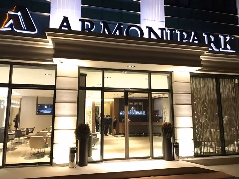 Armoni Park Otel — 2