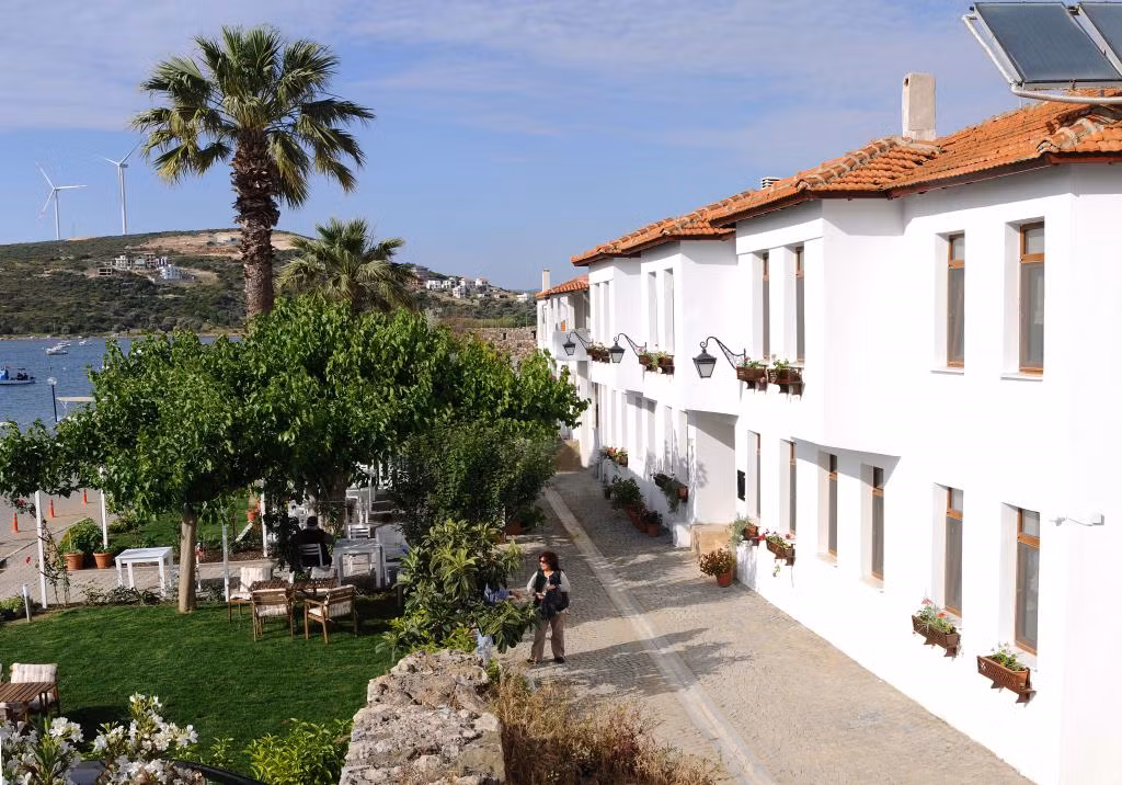 Teos Lodge Pansiyon & Restaurant Sığacık — 2