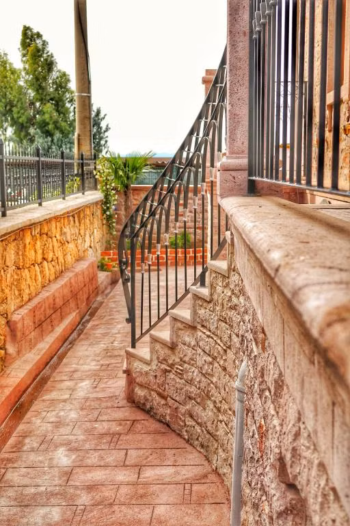 Stone Hill Otel — 4