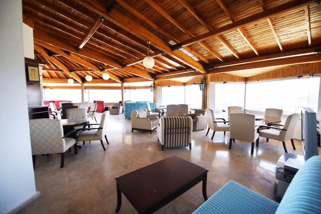 Calamie Hotel&Beach Club — 8