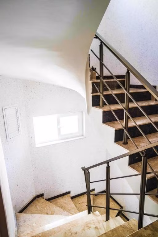 Ale Apartments Hotel — 4