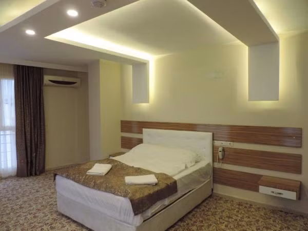 Osmaniye Hanedan Otel — 7