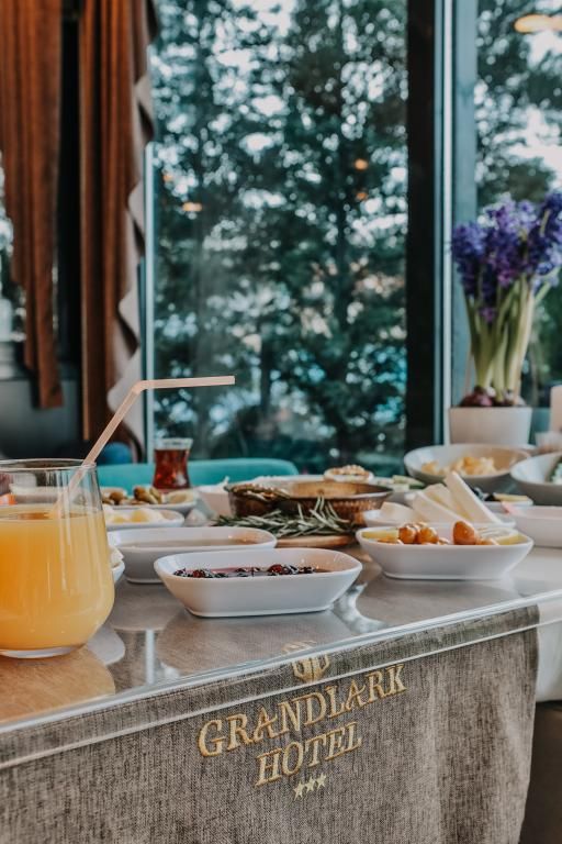 Grand Lark Otel — 7