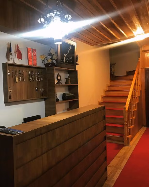 Öz Butik Otel Myrleia Antik Kent — 8