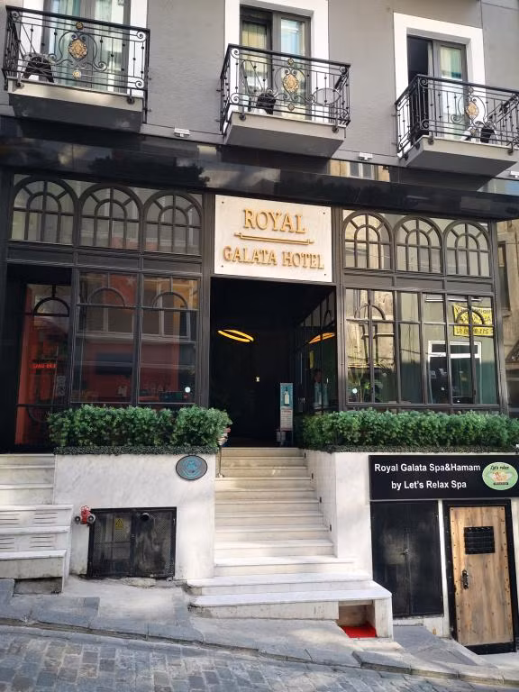 Royal Galata Hotel