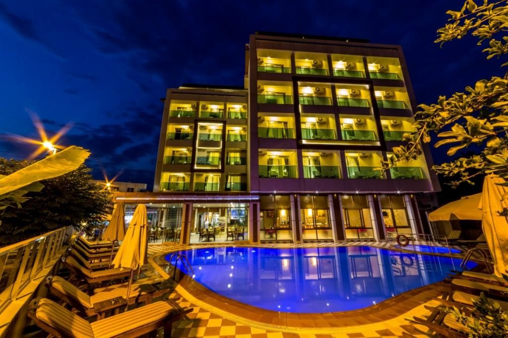 Ketenci Hotel — 2