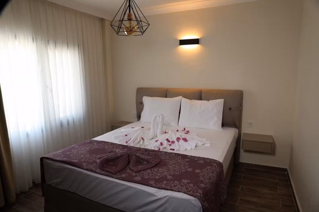 Akbük Taş Otel — 6