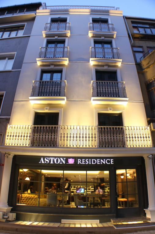 Aston Hotel — 2