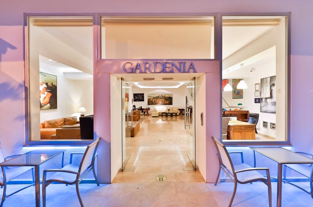 Gardenia Hotel — 2